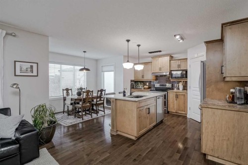 230 Sagewood Grove Sw, Airdrie, AB - Indoor Photo Showing Kitchen