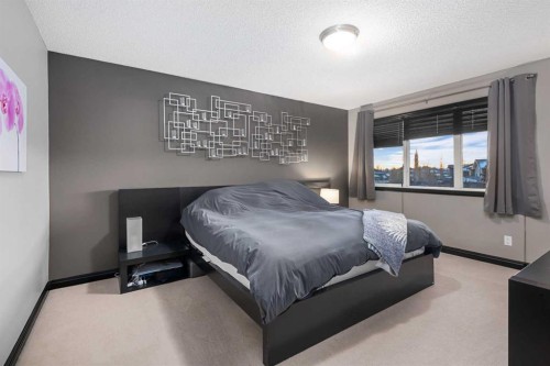 31 Royal Oak Circle Nw, Calgary, AB - Indoor Photo Showing Bedroom