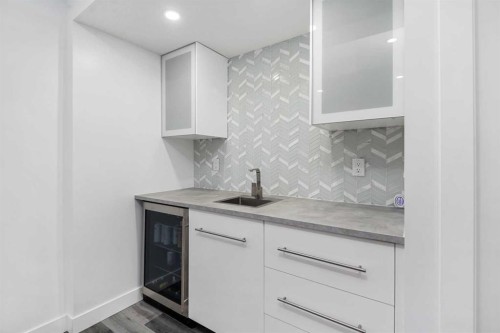 31 Royal Oak Circle Nw, Calgary, AB - Indoor Photo Showing Kitchen