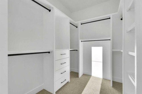 452 22 Avenue Ne, Calgary, AB - Indoor Photo Showing Other Room