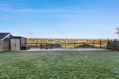 100 Hillcrest Boulevard, Strathmore, AB - Outdoor