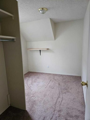 1522 11 Avenue Sw, Calgary, AB - Indoor