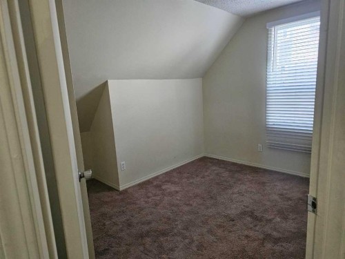 1522 11 Avenue Sw, Calgary, AB - Indoor Photo Showing Other Room