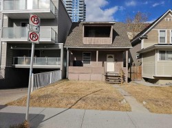 1522 11 Avenue SW Calgary, AB T3C 0M9