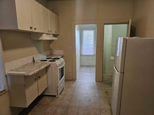 1522 11 Avenue Sw, Calgary, AB - Indoor