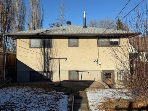 A 111-111 27 Avenue Ne, Calgary, AB - Outdoor