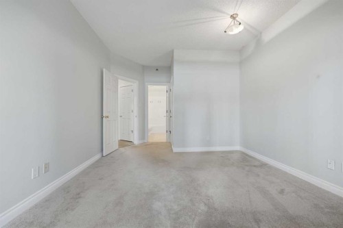 402-820 15 Avenue Sw, Calgary, AB - Indoor Photo Showing Other Room