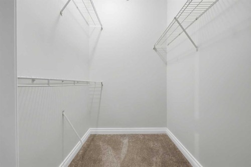 402-820 15 Avenue Sw, Calgary, AB - Indoor With Storage