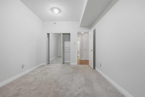 402-820 15 Avenue Sw, Calgary, AB - Indoor Photo Showing Other Room