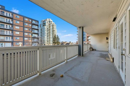 402-820 15 Avenue Sw, Calgary, AB - Outdoor With Balcony With Exterior