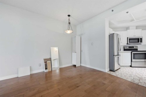 402-820 15 Avenue Sw, Calgary, AB - Indoor Photo Showing Kitchen