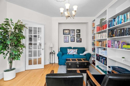 3111 39 Street Sw, Calgary, AB - Indoor