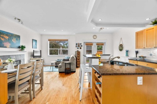 3111 39 Street Sw, Calgary, AB - Indoor Photo Showing Kitchen With Double Sink