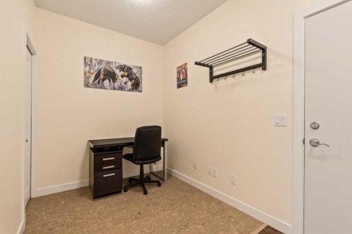 311-208 Holy Cross Lane Sw, Calgary, AB - Indoor