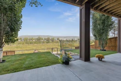 50 Riviera View, Cochrane, AB - Outdoor