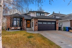 42 Douglas Woods Way SE Calgary, AB T2Z 1L4