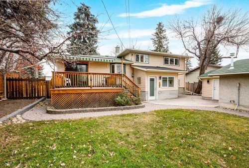 6407 Lombardy Crescent Sw, Calgary, AB - Outdoor With Deck Patio Veranda