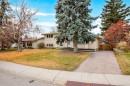 6407 Lombardy Crescent Sw, Calgary, AB  - Outdoor 