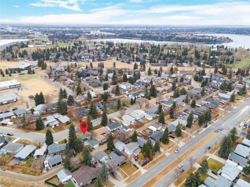 6407 Lombardy Crescent Sw, Calgary, AB - Outdoor With View