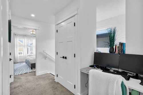 950 Mahogany Boulevard Se, Calgary, AB - Indoor Photo Showing Other Room