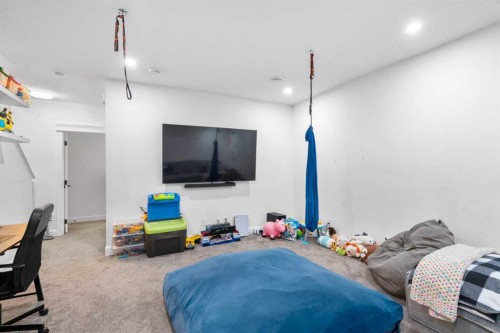 950 Mahogany Boulevard Se, Calgary, AB - Indoor