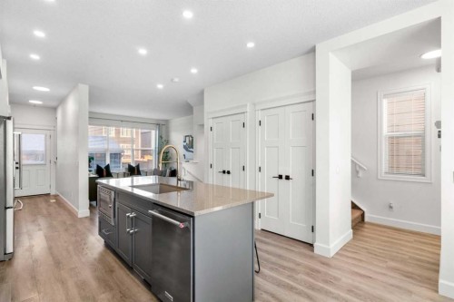 950 Mahogany Boulevard Se, Calgary, AB - Indoor Photo Showing Kitchen With Upgraded Kitchen