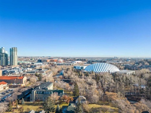 101-313 20 Avenue Sw, Calgary, AB - Outdoor With View