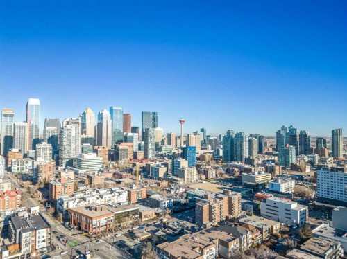 101-313 20 Avenue Sw, Calgary, AB - Outdoor With View