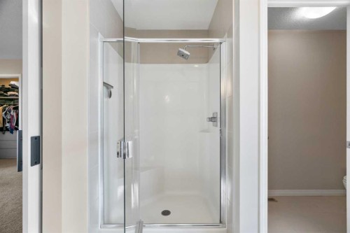 159 Panatella View Nw, Calgary, AB - Indoor Photo Showing Bathroom