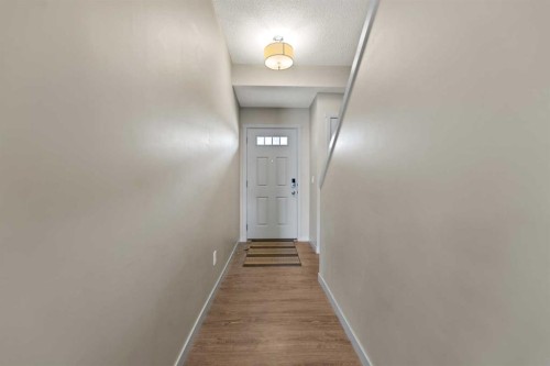 81 Copperpond Landing Se, Calgary, AB - Indoor Photo Showing Other Room