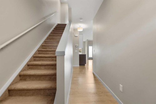81 Copperpond Landing Se, Calgary, AB - Indoor Photo Showing Other Room