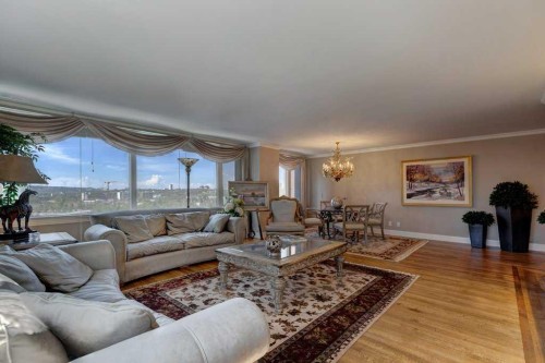 1102D-500 Eau Claire Avenue Sw, Calgary, AB - Indoor Photo Showing Living Room