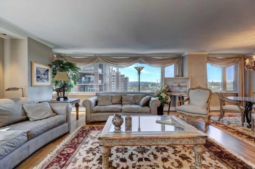 1102D-500 Eau Claire Avenue Sw, Calgary, AB - Indoor Photo Showing Living Room