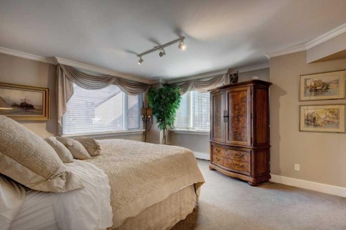 1102D-500 Eau Claire Avenue Sw, Calgary, AB - Indoor Photo Showing Bedroom