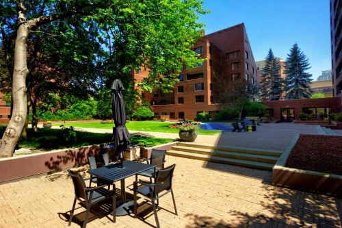 1102D-500 Eau Claire Avenue Sw, Calgary, AB - Outdoor