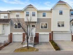 135 Tuscany Springs Gardens NW Calgary, AB T3L 2R4