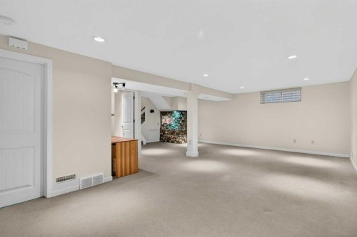 5020 Nemiskam Road Nw, Calgary, AB - Indoor Photo Showing Basement