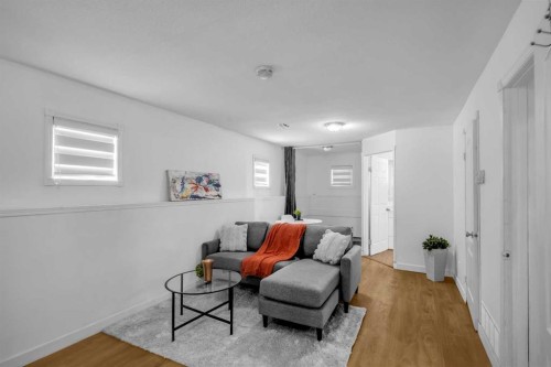 57 Martinview Crescent Ne, Calgary, AB - Indoor Photo Showing Living Room