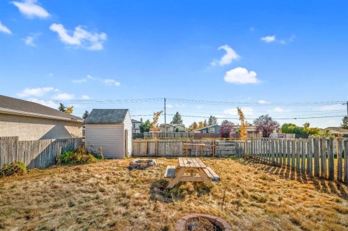 57 Martinview Crescent Ne, Calgary, AB - Outdoor