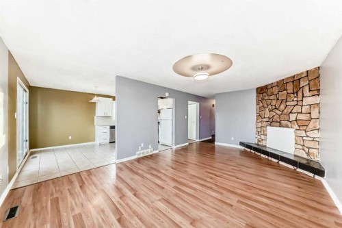 146 Dovertree Place Se, Calgary, AB - Indoor Photo Showing Other Room