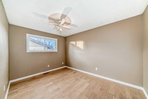 146 Dovertree Place Se, Calgary, AB - Indoor Photo Showing Other Room