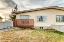 146 Dovertree Place Se, Calgary, AB  - Outdoor 