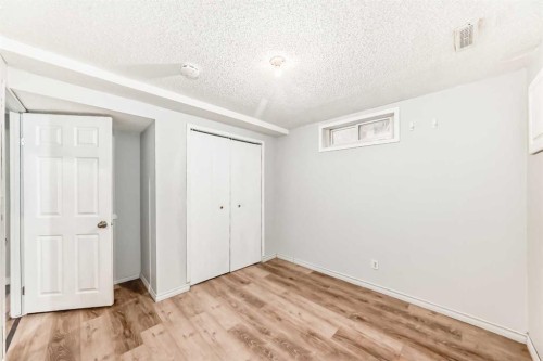 146 Dovertree Place Se, Calgary, AB - Indoor Photo Showing Other Room