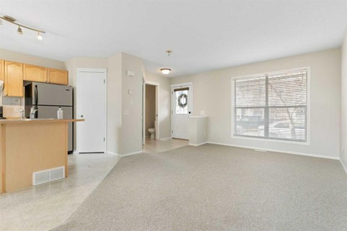 50 Tuscany Springs Place Nw, Calgary, AB - Indoor Photo Showing Kitchen