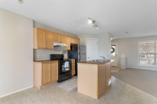 50 Tuscany Springs Place Nw, Calgary, AB - Indoor Photo Showing Kitchen