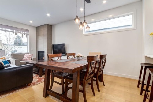 5016 17 Street Sw, Calgary, AB - Indoor Photo Showing Dining Room