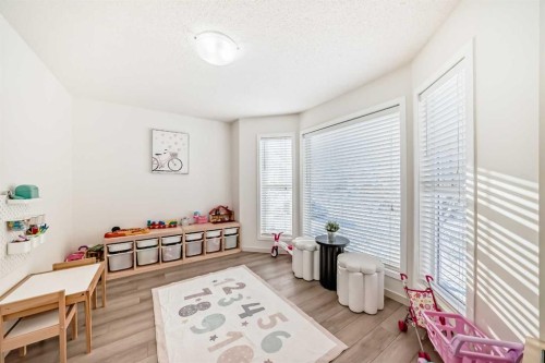 14 Autumn Crescent Se, Calgary, AB - Indoor