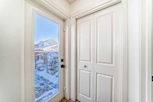 14 Autumn Crescent Se, Calgary, AB - Indoor Photo Showing Other Room