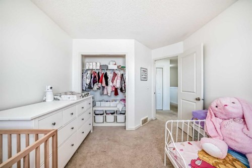 14 Autumn Crescent Se, Calgary, AB - Indoor Photo Showing Bedroom