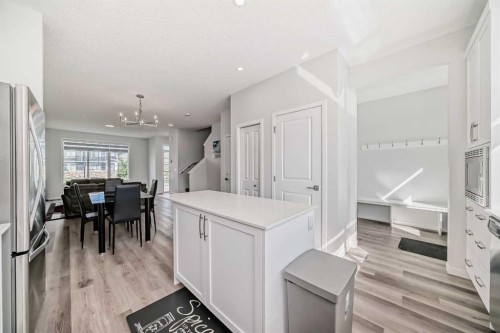 20 Creekstone Drive Sw, Calgary, AB - Indoor